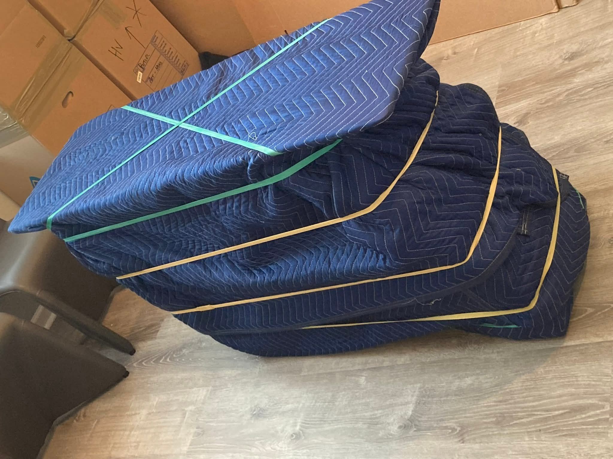 Covering Table With A Moving Blanket